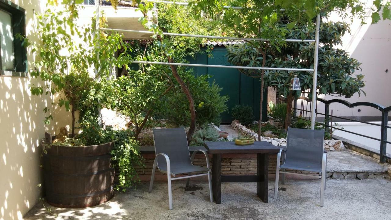 Tucepi For Two Hotel Exterior photo